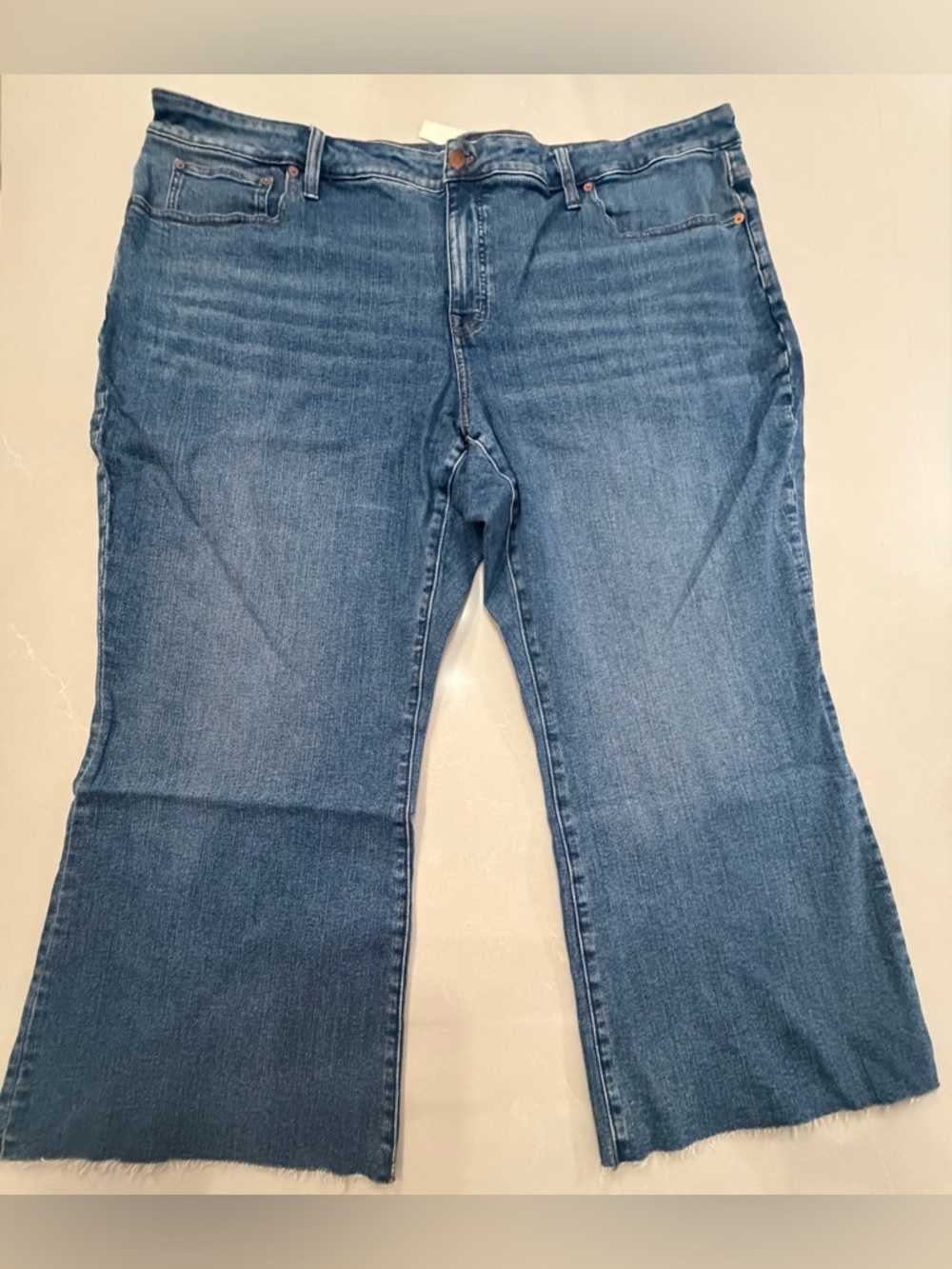 NWT Madewell Raw Hem Kick Out Blue Wide-Leg Crop Jeans, 26